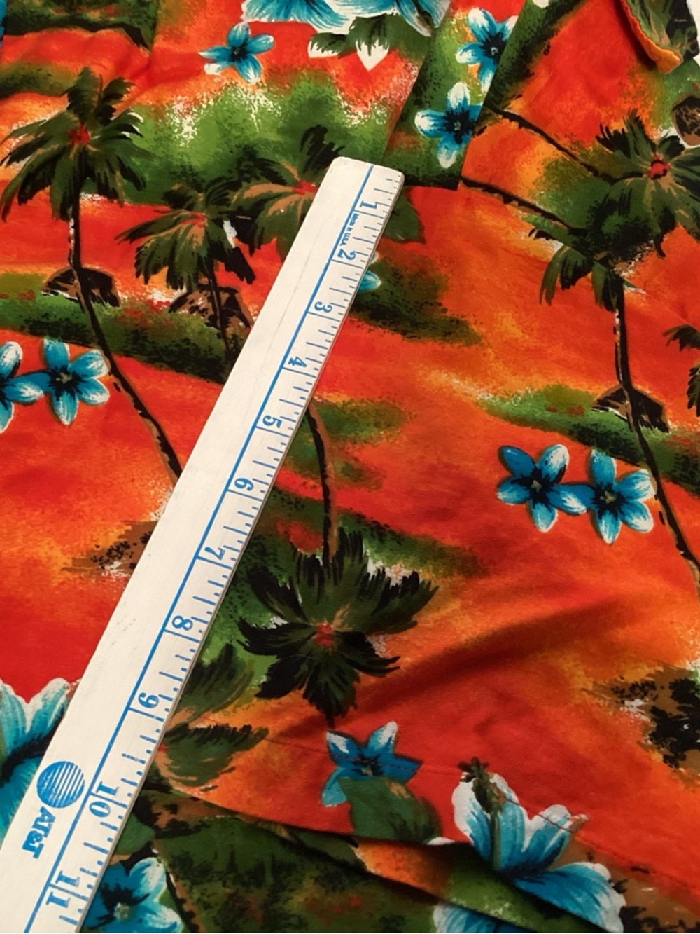Vintage Hukilau Fashions Honolulu Men's Tropical Floral Hawaiian Camp Shirt - Picture 12 of 12
